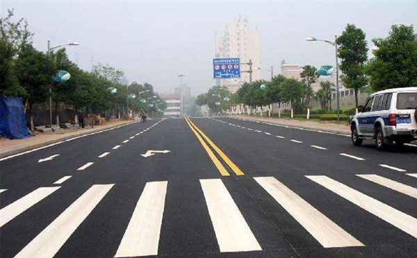 且末标线涂料在且末环氧地坪项目中的选择与应用